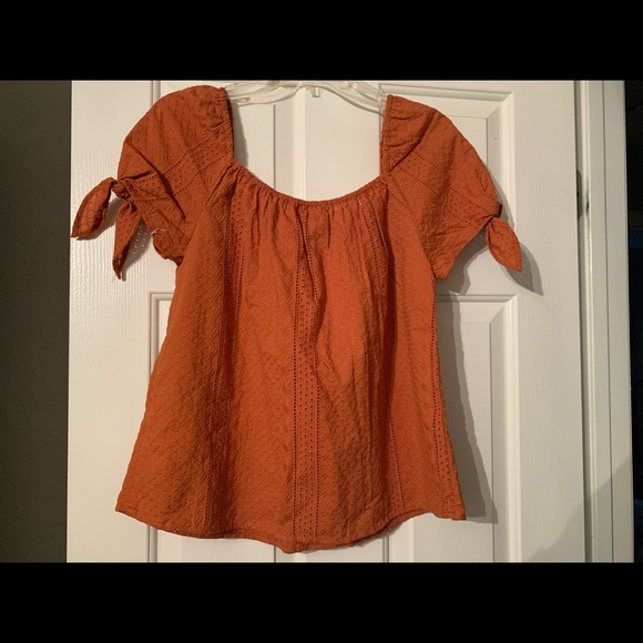 Women’s Medium shirt - Picture 4 of 7